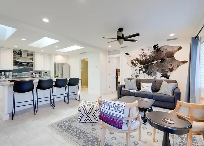 Luxe Getaway W/ Fire Pit - Near Tpc Scottsdale! *